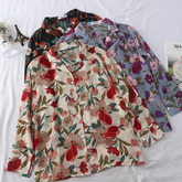 Camisa estilo playero con estampado de flores vintage